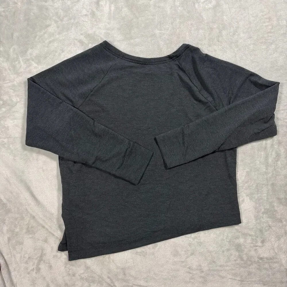 Nike Dri-FIT Womens Large Black Big Swoosh Asymmetrical Hem Long Sleeve Top